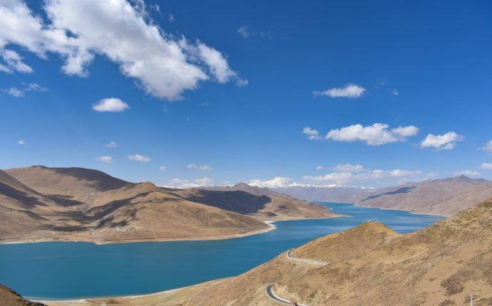 Yamdroke lake Tibet