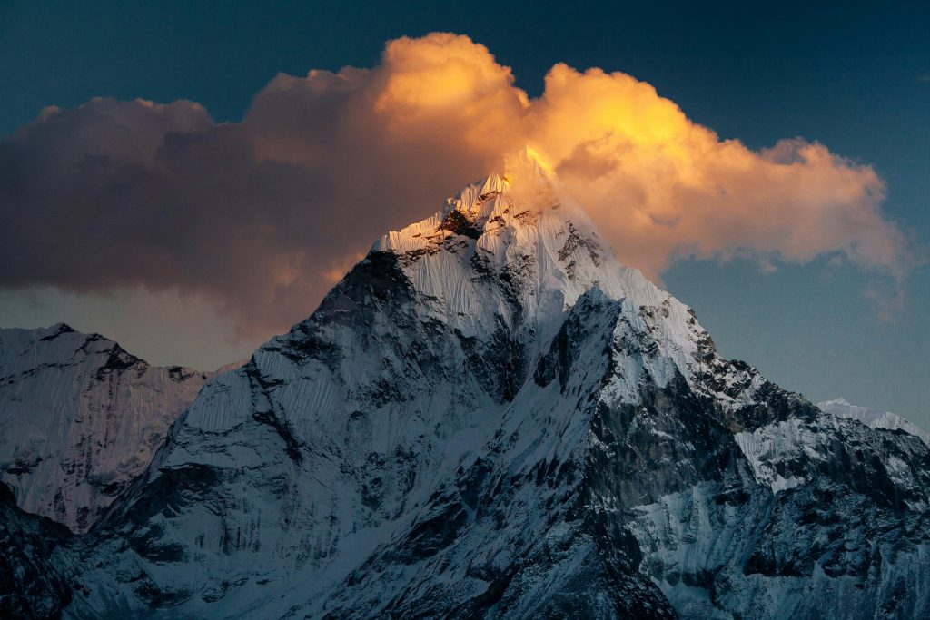 Annapurna vs Everest base camp